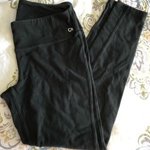 Women’s black Gap leggings Medium